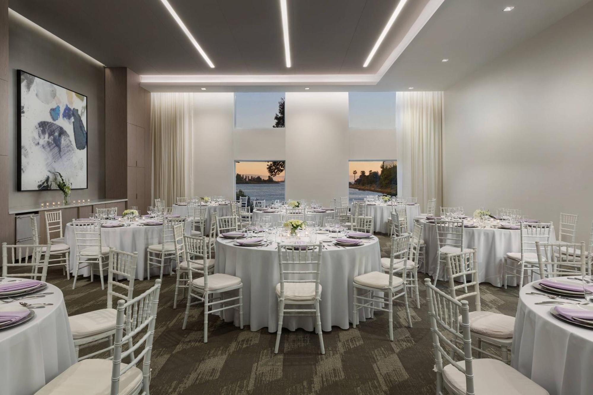 Ac Hotel By Marriott San Francisco Airport/Oyster Point Waterfront Саут-Сан-Франциско Екстер'єр фото